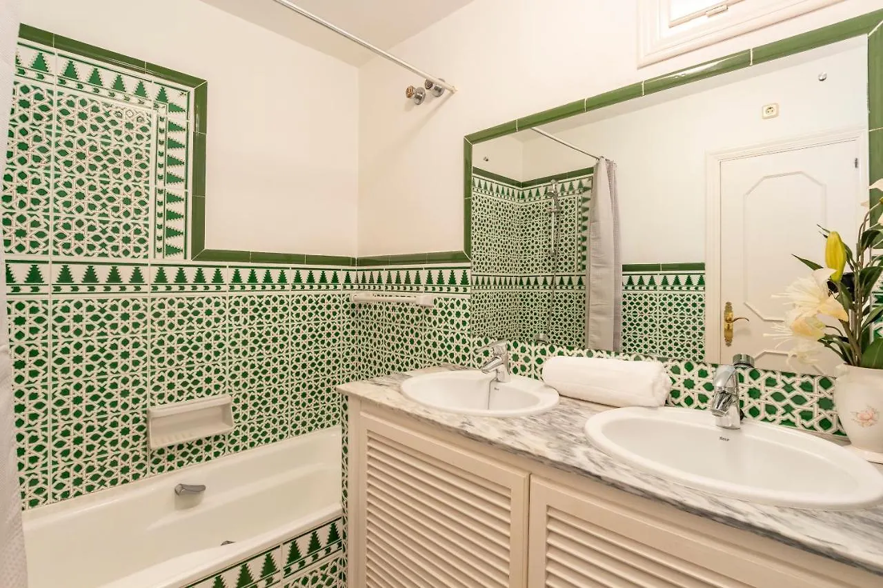 Sanders Golf - Lovely Two-Bedroom Apartment With Shared Pool MIJAS COSTA 0*, Fuengirola